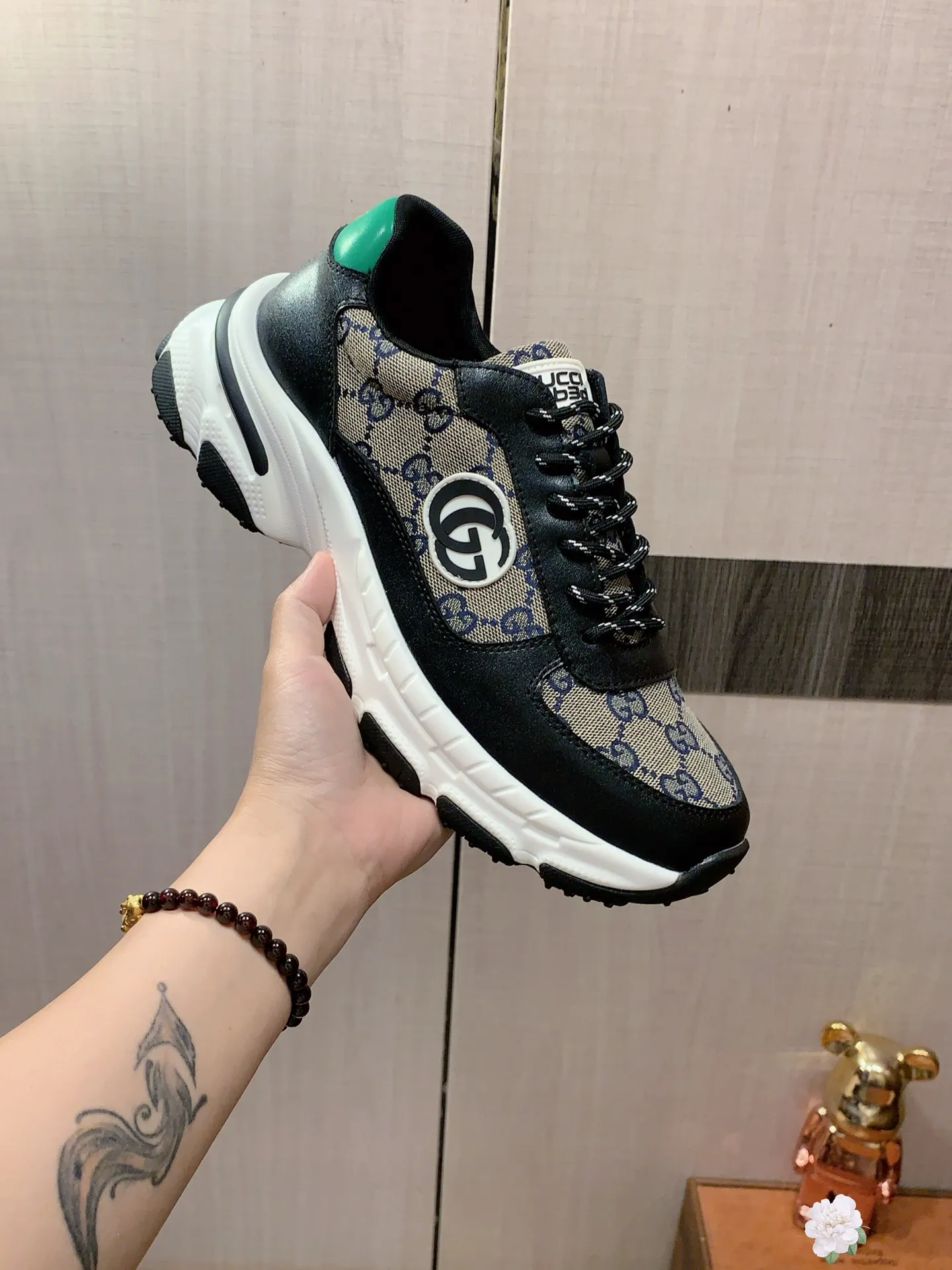Men's men's shoes💰460💰💰🎩🎩[Lightning][Lightning] "Gucci*" The latest • popular casual shoes, top brand [seduce] luxury ~ purchasing agency, top ~ quality. [Strong] The upper is made of imported breathable cowhide with material ➕ breathable sheepskin feet (•) and fine workmanship. The original stylish and stylish soft rubber wear-resistant and non-slip outsole is light and comfortable on the feet. The real thing looks better when photographed in person. Code 111: Code: 38-44, 3️⃣ colors selected